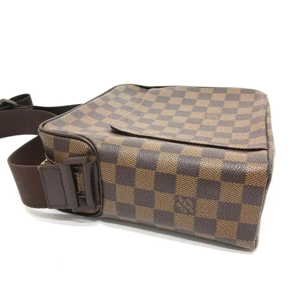 LOUIS VUITTON Brown Damier Canvas Pochette Shoulder Bag